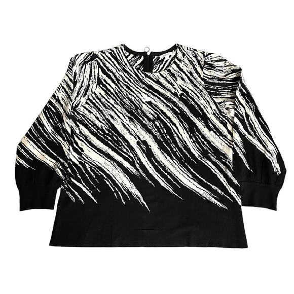 Chico's Women's Black and White Pullover Knit Sweater Size 3 (US Size 16-18) - Picture 1 of 4